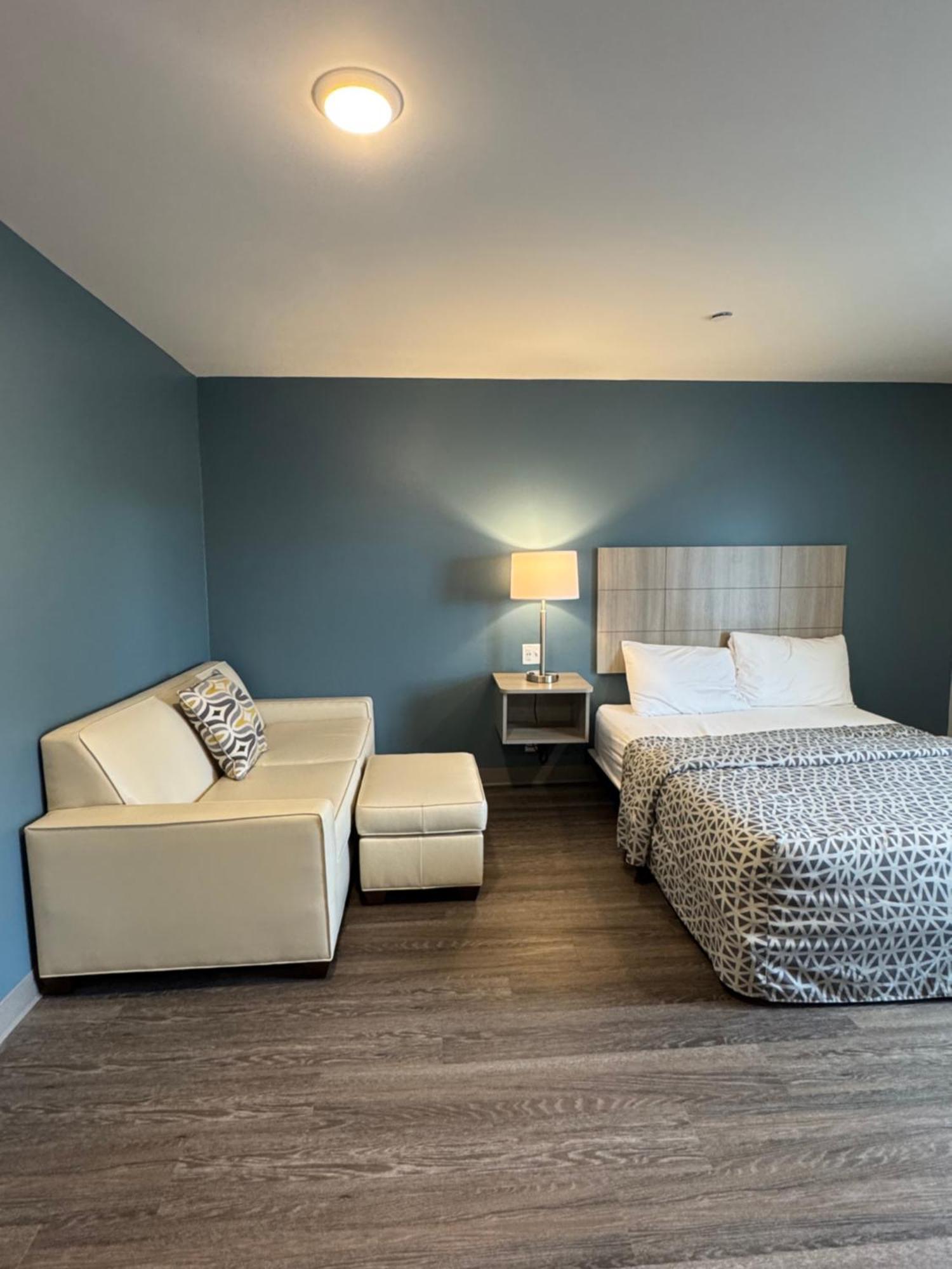Woodspring Suites Knoxville - Cedar Bluff ภายนอก รูปภาพ