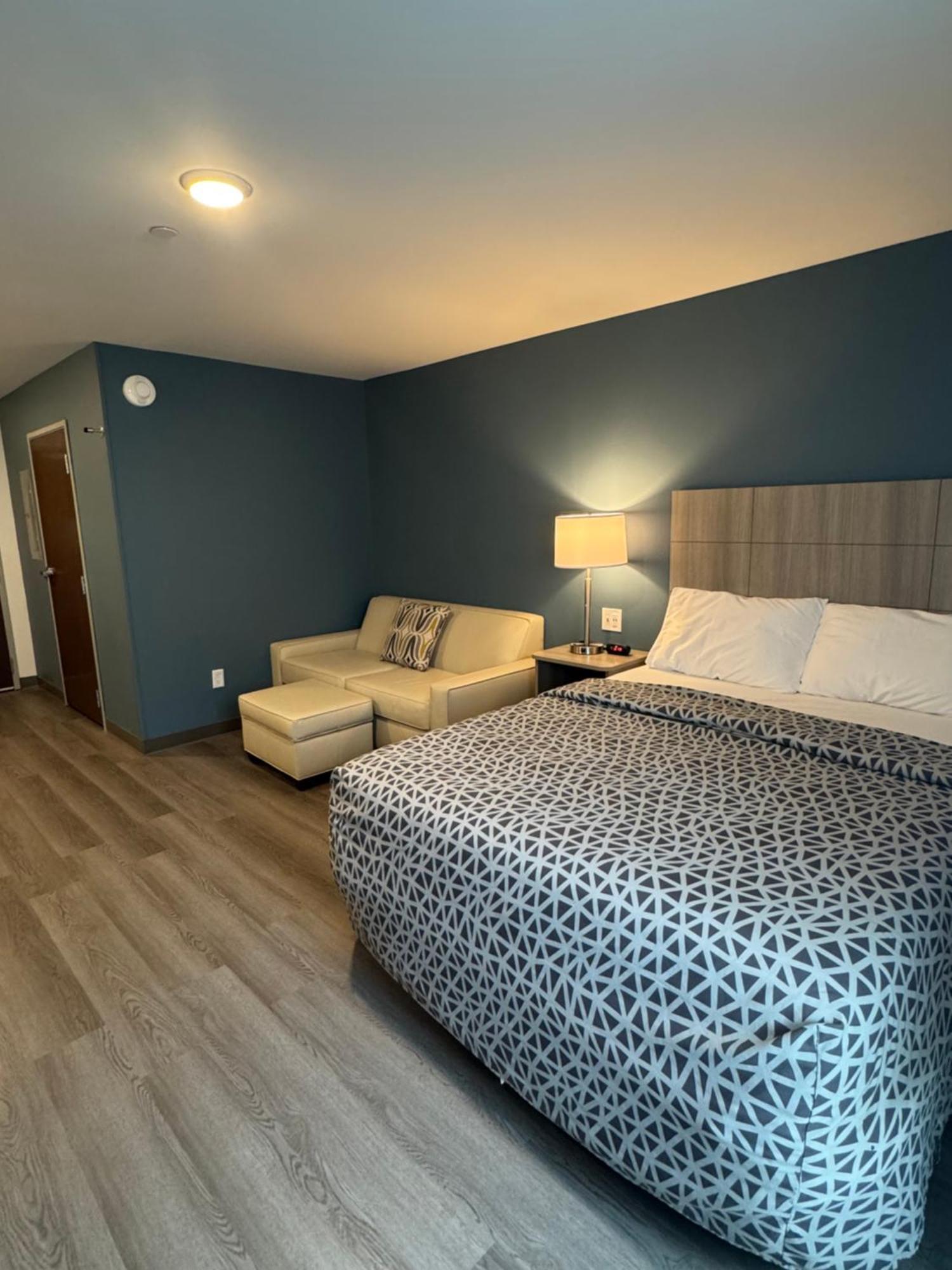 Woodspring Suites Knoxville - Cedar Bluff ภายนอก รูปภาพ
